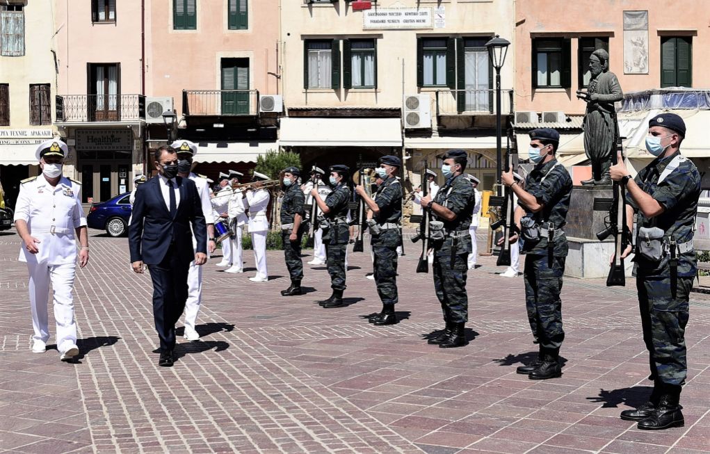 Χανιά: Ολοκληρώθηκαν εντυπωσιακά στο Μάλεμε οι εκδηλώσεις για τα 80 χρόνια από τη Μάχη της Κρήτης (pics)