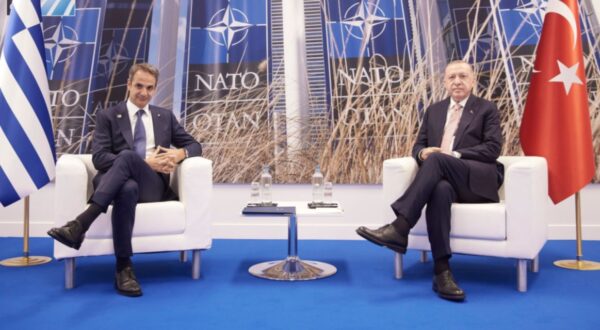 Αυτή η εικόνα δεν έχει ιδιότητα alt. Το όνομα του αρχείου είναι ερντογαν22-1-600x330.jpg