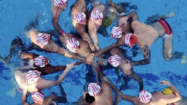 «Αυλαία» με νίκη για τον Ολυμπιακό