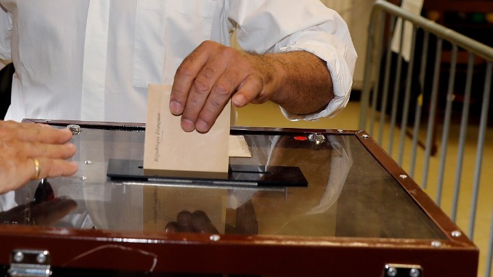 Γαλλία: Σήμερα ο δεύτερος γύρος των περιφερειακών εκλογών – Υψηλή αποχή