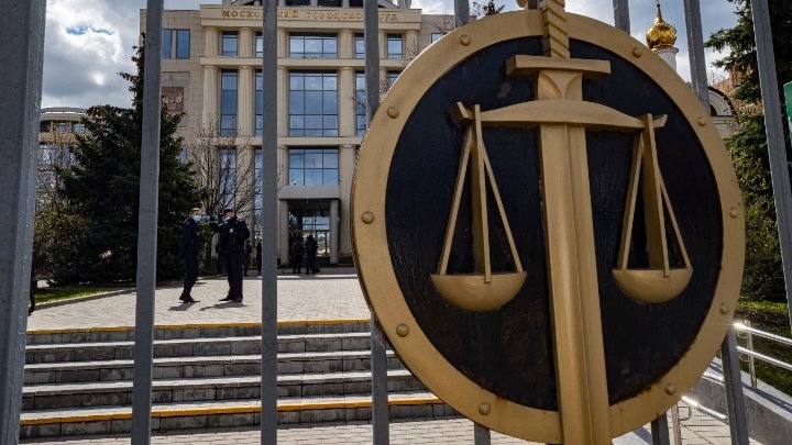 Ο Ρώσος ακτιβιστής: Αντιμέτωπος με ποινή κάθειρξης έξι ετών