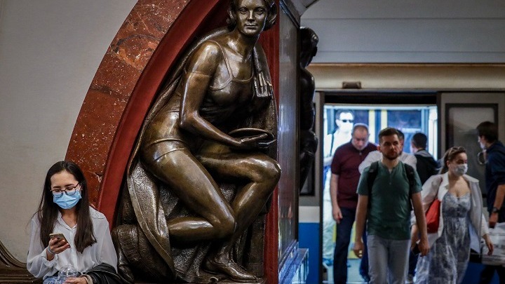 Μόσχα: Ο δήμαρχος κήρυξε δημόσια αργία για μια εβδομάδα προκειμένου να καταπολεμηθεί η COVID-19