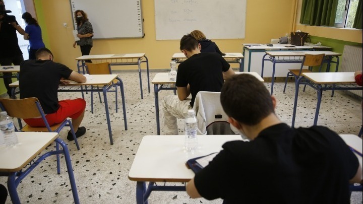 Πανελλαδικές: Πρεμιέρα σήμερα για τα ειδικά μαθήματα – Στα Αγγλικά εξετάζονται οι υποψήφιοι