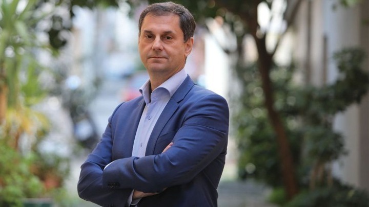 Θεοχάρης: “Το άνοιγμα του τουρισμού με σταθερό σχέδιο είναι το μεγάλο ατού της Ελλάδας”
