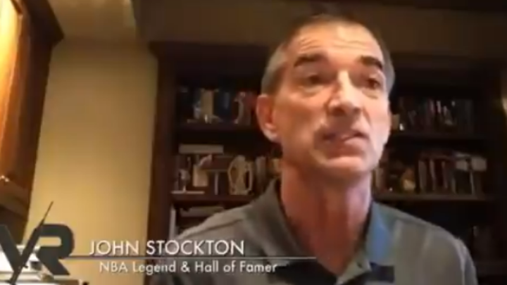 Ο Hall of Famer του NBA Τζον Στόκτον  συμμετέχει σε ντοκιμαντέρ κατά του εμβολιασμού