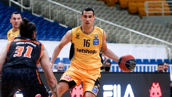 Με σόου του Μέικον έκανε το 1-1 η ΑΕΚ