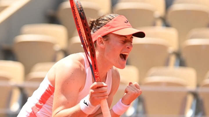 Roland Garros: Η εκπληκτική Ζίντανσεκ (Νο 85 στον κόσμο) περνά στα ημιτελικά και γράφει ιστορία (vid)