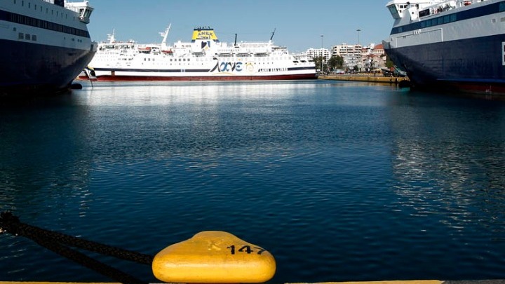 Nαυτεργατικά σωματεία: Στις 10/06 μεταφέρουν την 24ωρη πανελλαδική απεργία για το εργασιακό ν/σ