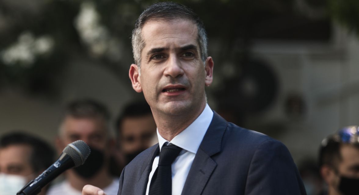 Τίρανα: Το κλειδί της πόλης παρέλαβε ο Κώστας Μπακογιάννης (pic-vid)