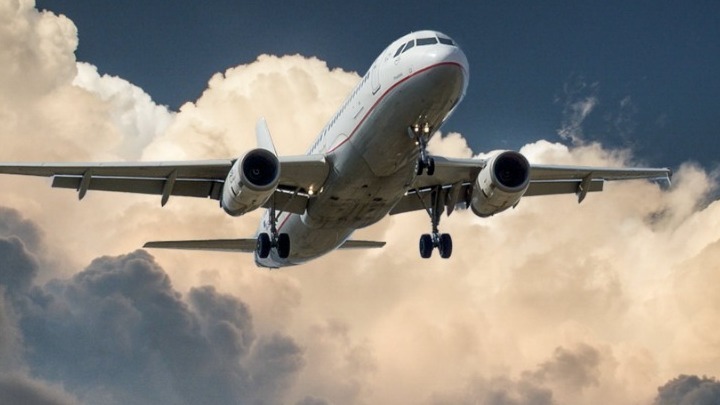 Sky Express: Δωρεάν μετακινήσεις σε φοιτητές και σπουδαστές μεταξύ Αθήνας και Θεσσαλονίκης