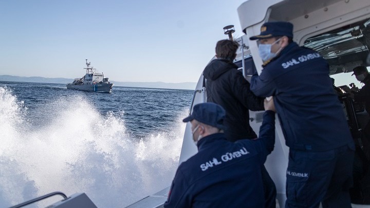 Εκθέτει βαριά την Τουρκία η έκθεση Οκτωβρίου της επιχείρησης Irini – Πόσες φορές αρνήθηκε ελέγχους στη Μεσόγειο