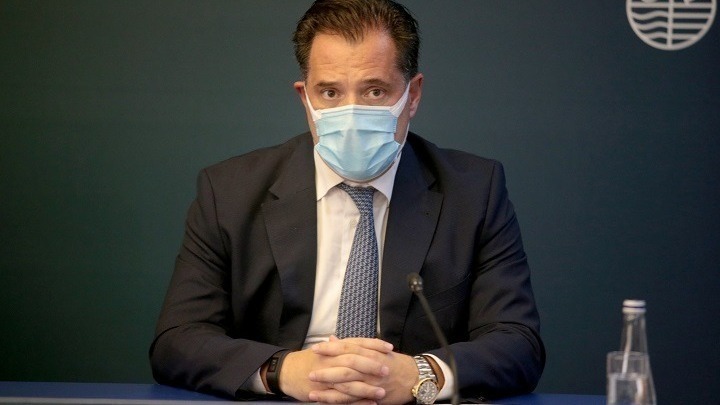 Αδ. Γεωργιάδης: «Με τα εμβόλια διαθέσιμα, έχει αρθεί η ηθική υποχρέωση του κράτους να μοιράζει λεφτά»