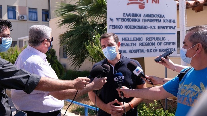 Αλ. Τσίπρας: Ανησυχεί για την εξέλιξη της πανδημίας