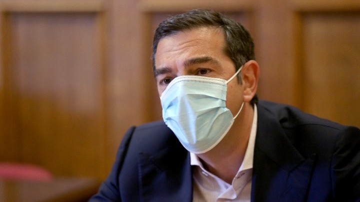 Αλ. Τσίπρας: “Ως κυβέρνηση θα καταργήσουμε την ελάχιστη βάση εισαγωγής”