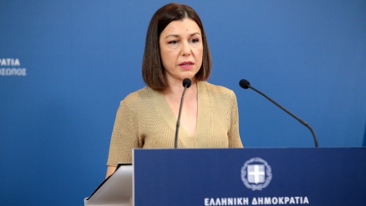 Αρ. Πελώνη: Δεν υπήρξε ποτέ απαλλαγή από την υποχρεωτική χρήση μάσκας