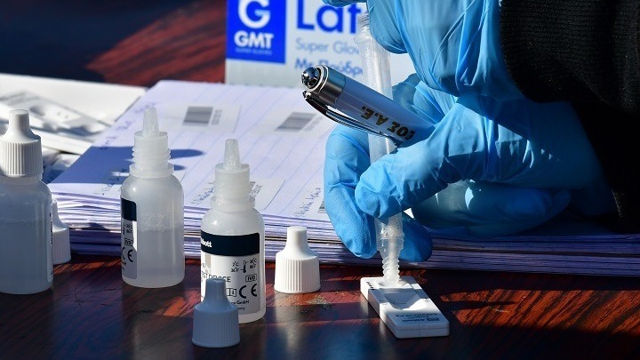 Σε 144 σημεία δωρεάν rapid test αύριο