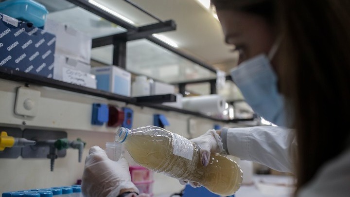Πάτρα: Με πνευμονική εμβολή 19χρονος που έχει κορονοϊό – Δεν είχε εμβολιαστεί