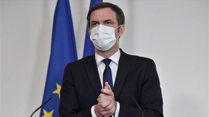 Ολιβιέ Βεράν: “Η Γαλλία κατευθύνεται προς ένα τέταρτο κύμα της επιδημίας”