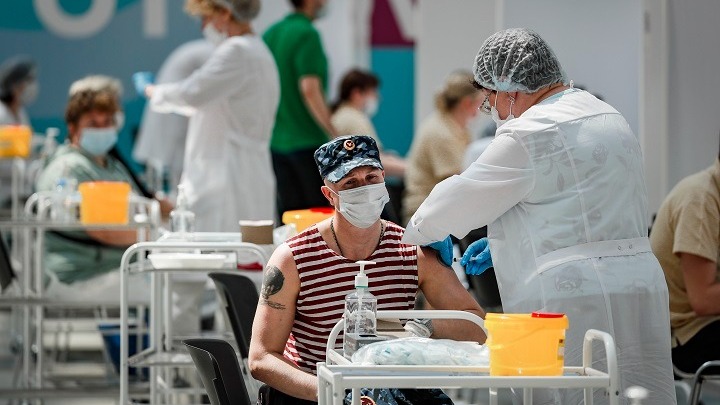 Ρωσία: Τεταμένη η κατάσταση με τον κορονοϊό – Αύξηση σε 82 περιοχές