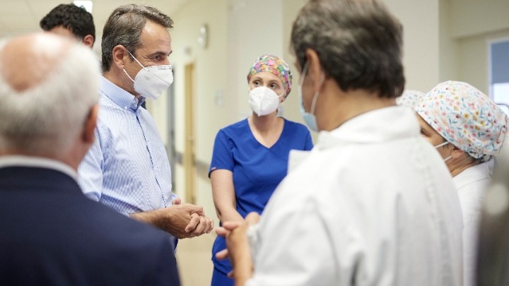 Μητσοτάκης: «Ερχόμαστε αντιμέτωποι με μία πανδημία των ανεμβολίαστων»