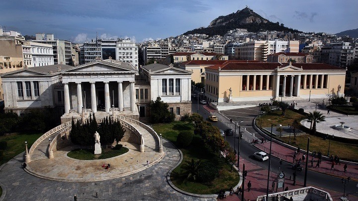 Ανοίγουν τα πανεπιστήμια τον Σεπτέμβριο με κάρτα εισόδου και αστυνομία