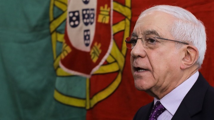 Έφυγε από τη ζωή ο «Οτέλο» στρατηγός της Επανάστασης των Γαρυφάλλων στη Πορτογαλία (vid)