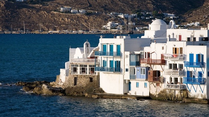Μύκονος: Λήγουν από αύριο 26/7 τα αυστηρά μέτρα (vid)