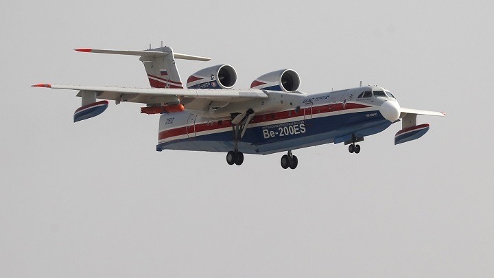 Το αμφίβιο αεροσκάφος Beriev-200 το νέο όπλο στη μάχη της πυρόσβεσης