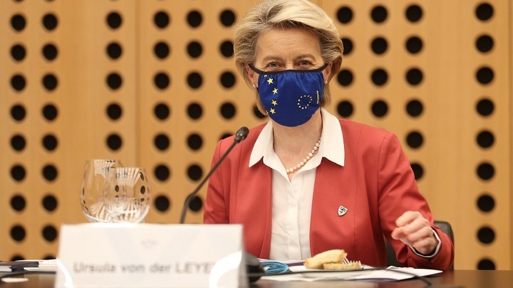 Ούρσουλα Φον ντερ Λάιεν: Στις περιοχές των πυρκαγών στην Κύπρο