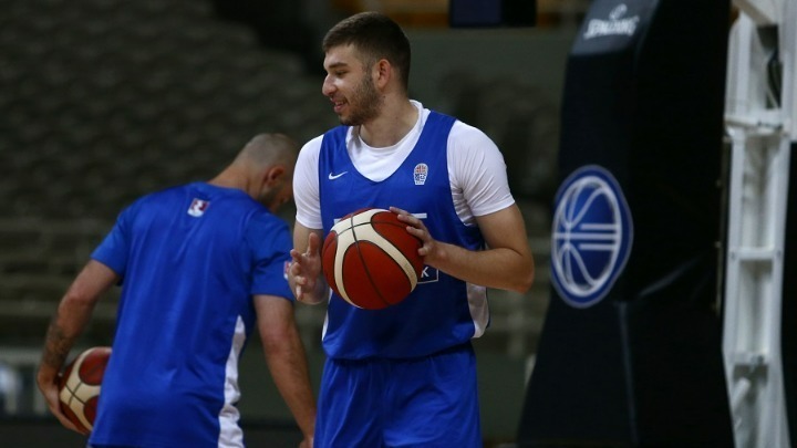 O Ρογκαβόπουλος αποχωρεί από την ΑΕΚ μετά από τέσσερα χρόνια – Υπέγραψε στον Προμηθέα