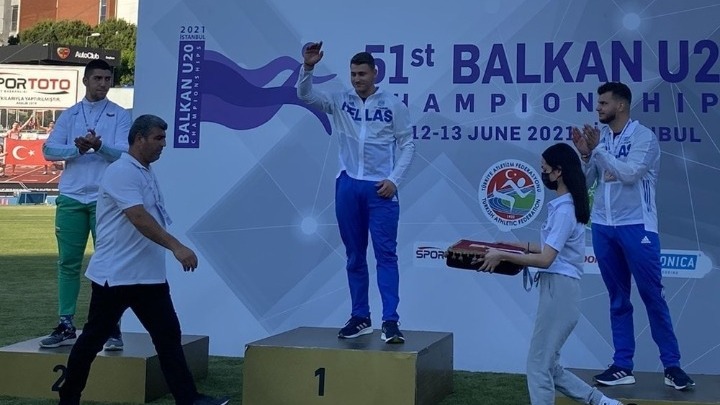 Ο Ορέστης Ντουσάκης στον τελικό της σφυροβολίας