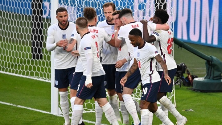 Αγγλία-Δανία 2-1: Τα Λιοντάρια για πρώτη φορά στον τελικό – Δείτε τα γκολ