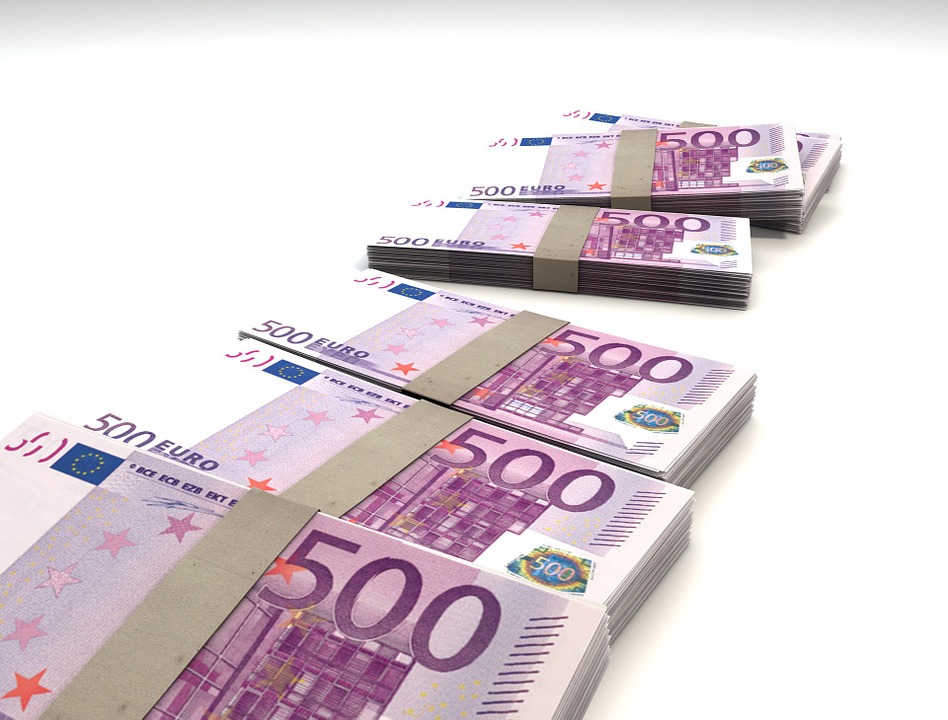 ΑΑΔΕ: Πρόστιμο-μαμούθ 1 εκατ. ευρώ σε εστιατόριο του Κολωνακίου – Δεν εξέδιδε κανονικές, αλλά προσωρινές αποδείξεις