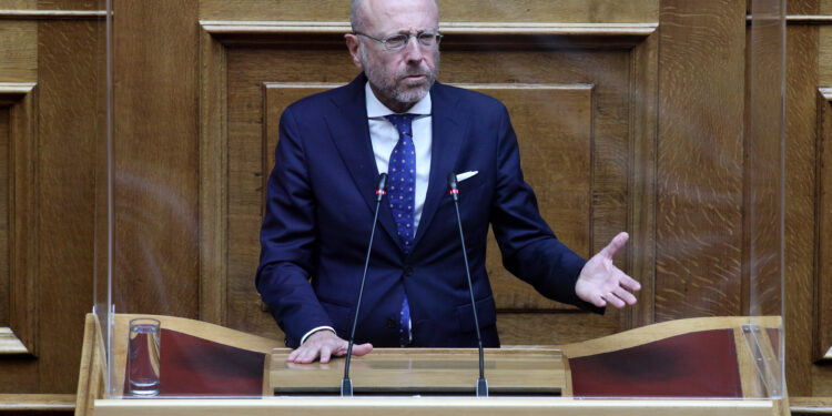 Βαρτζόπουλος: Ζητά νομοθετικές και κανονιστικές πρωτοβουλίες για τη διαφύλαξη του κύρους της αστυνομίας
