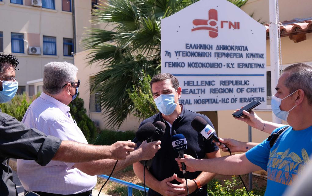 Αλ. Τσίπρας στην Κρήτη: Να μην τολμήσει η κυβέρνηση να προχωρήσει σε συγχωνεύσεις και κλείσιμο νοσοκομείων