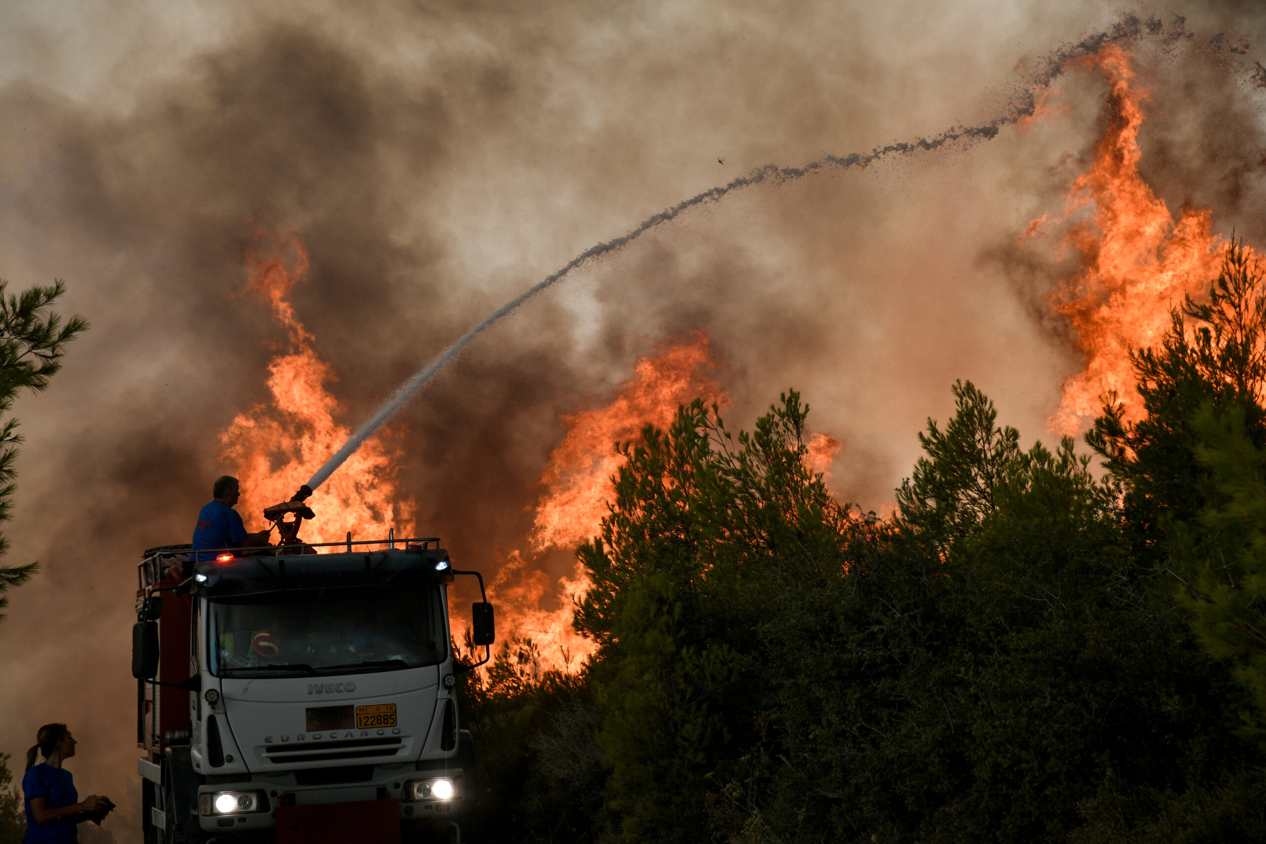 Φωτιά και στο Πεδίο του Άρεως (pics & vid)