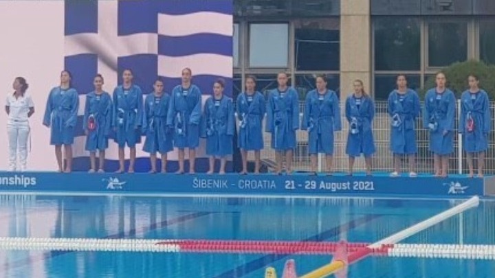 Το ασημένιο οι νεάνιδες στο Ευρωπαϊκό