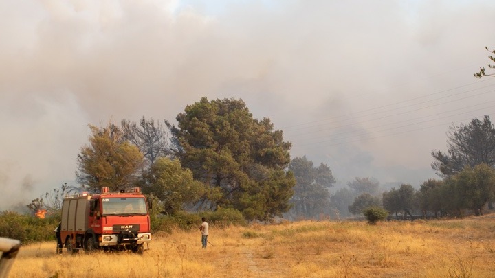 Στο «κόκκινο» η Ρόδος – Σε αυξημένη επιφυλακή όλοι στο νησί