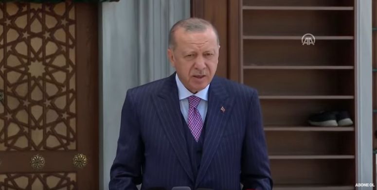 Προκλητικές δηλώσεις Ερντογάν – Πυρά κατά της Δύσης