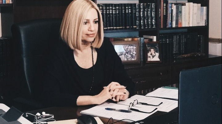 Γεννηματα: «Όλοι οι υποψήφιοι οφείλουν να τοποθετηθούν καθαρά, να παρουσιάσουν θέσεις στα κρίσιμα ζητήματα»