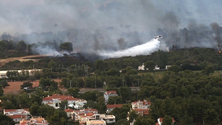 Meteo: Η εκτίμηση της πυρκαγιάς στην Βαρυμπόμπη