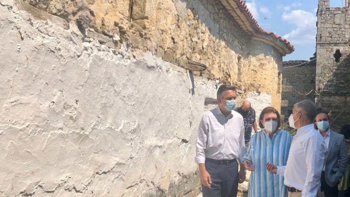 Λ. Μενδώνη: Αυτοψία σε έργα Πολιτισμού στα Γρεβενά