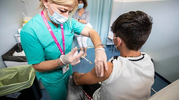 Βέλγιο: Πάνω από 50% οι έφηβοι που επέλεξαν να εμβολιαστούν