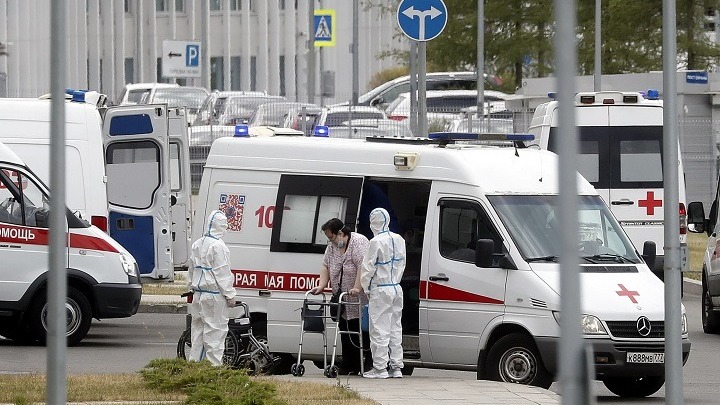 Ρωσία: Αριθμός – Ρεκόρ: 815 νεκροί από Covid μέσα σε μια ημέρα