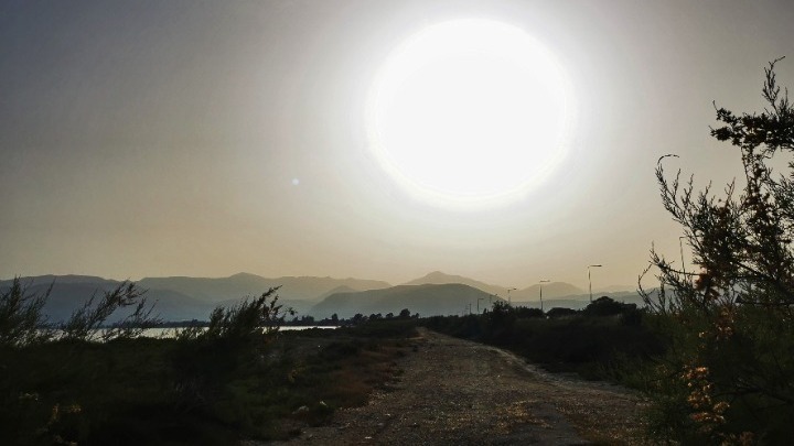 Θερμοκρασία-ρεκόρ 49 βαθμών Κελσίου στη Τύνιδα