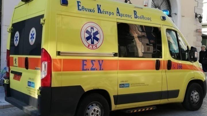 Σέρρες: Τρεις νεκροί και τέσσερις τραυματίες σε τροχαίο