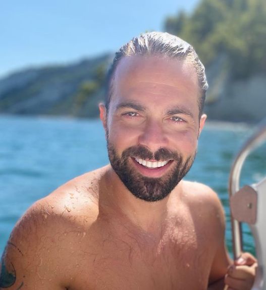 Ηλίας Βρεττός και Αναστασία Δεληγιάννη – Καυτά φιλία μέσα στο νερό