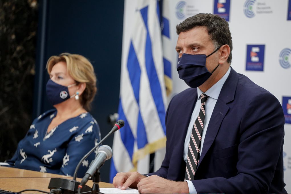Β. Κίκιλιας: Ανακοίνωσε τα νέα μέτρα – «Μιλάμε για μια πανδημία των ανεμβολίαστων» (vid)