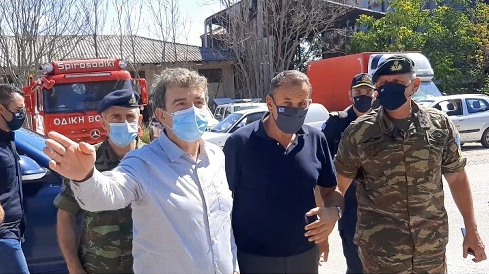 Στον Έβρο οι Παναγιωτόπουλος και Χρυσοχοΐδης: “Δεν  παραβιάζονται τα σύνορά μας” (pic & vids)