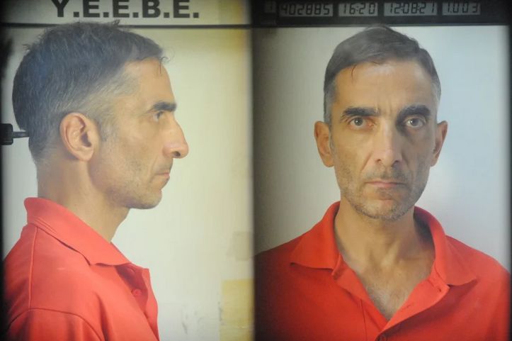 Δείτε το προφίλ του τρομοκράτη που λήστεψε την τράπεζα στο Ρετζίκι